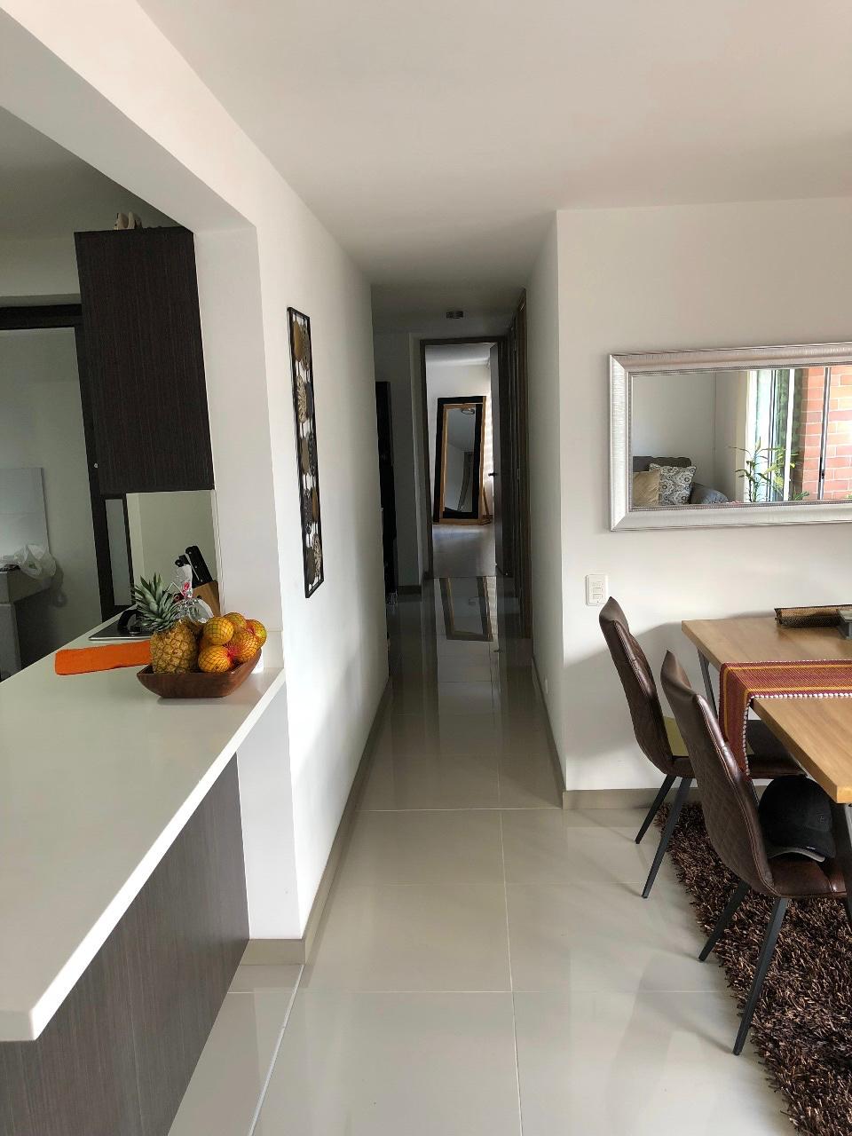 Apartamento en venta en la Estrella Suramerica
