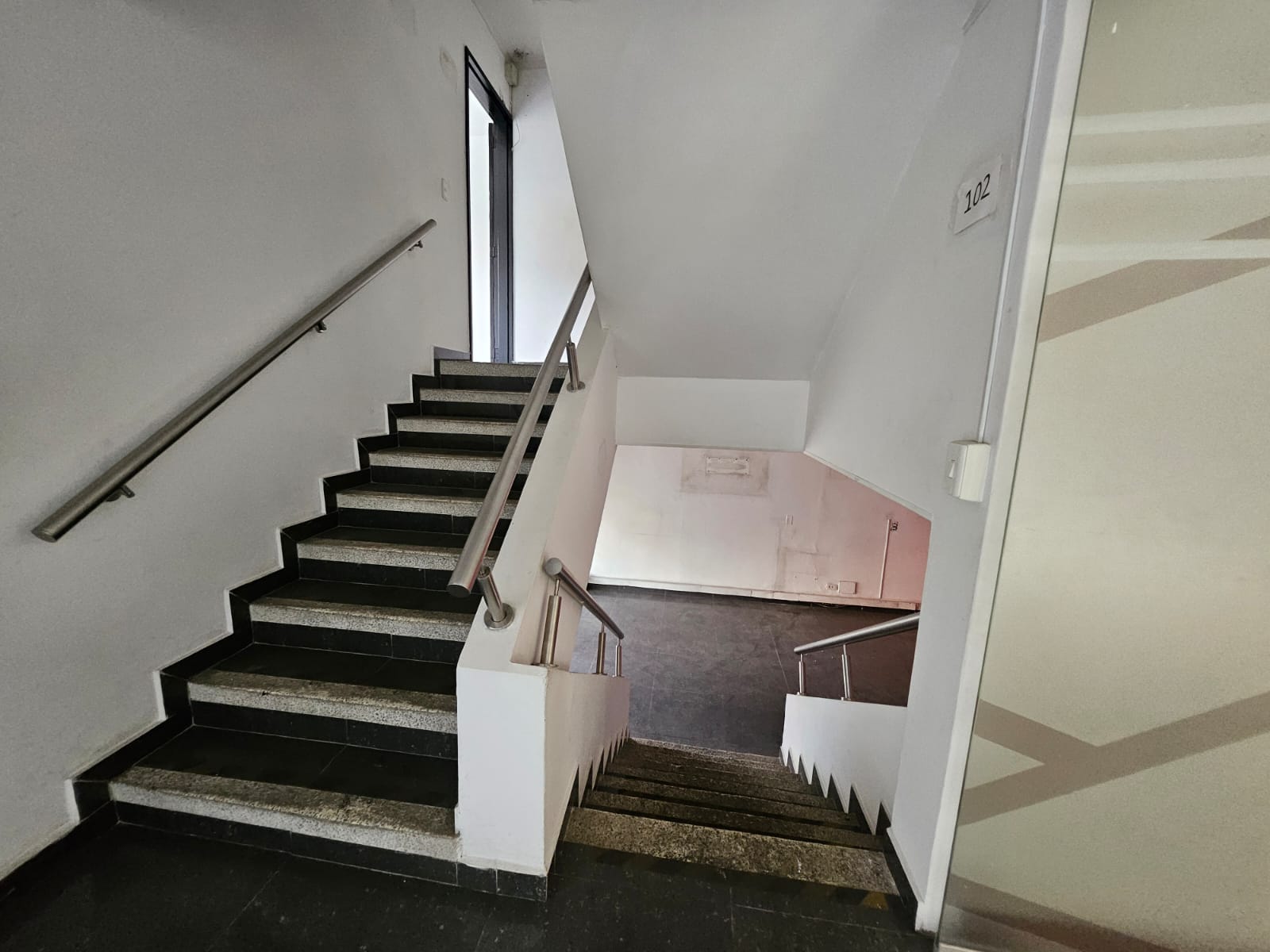 Casa comercial para arriendo en La 80 Floresta