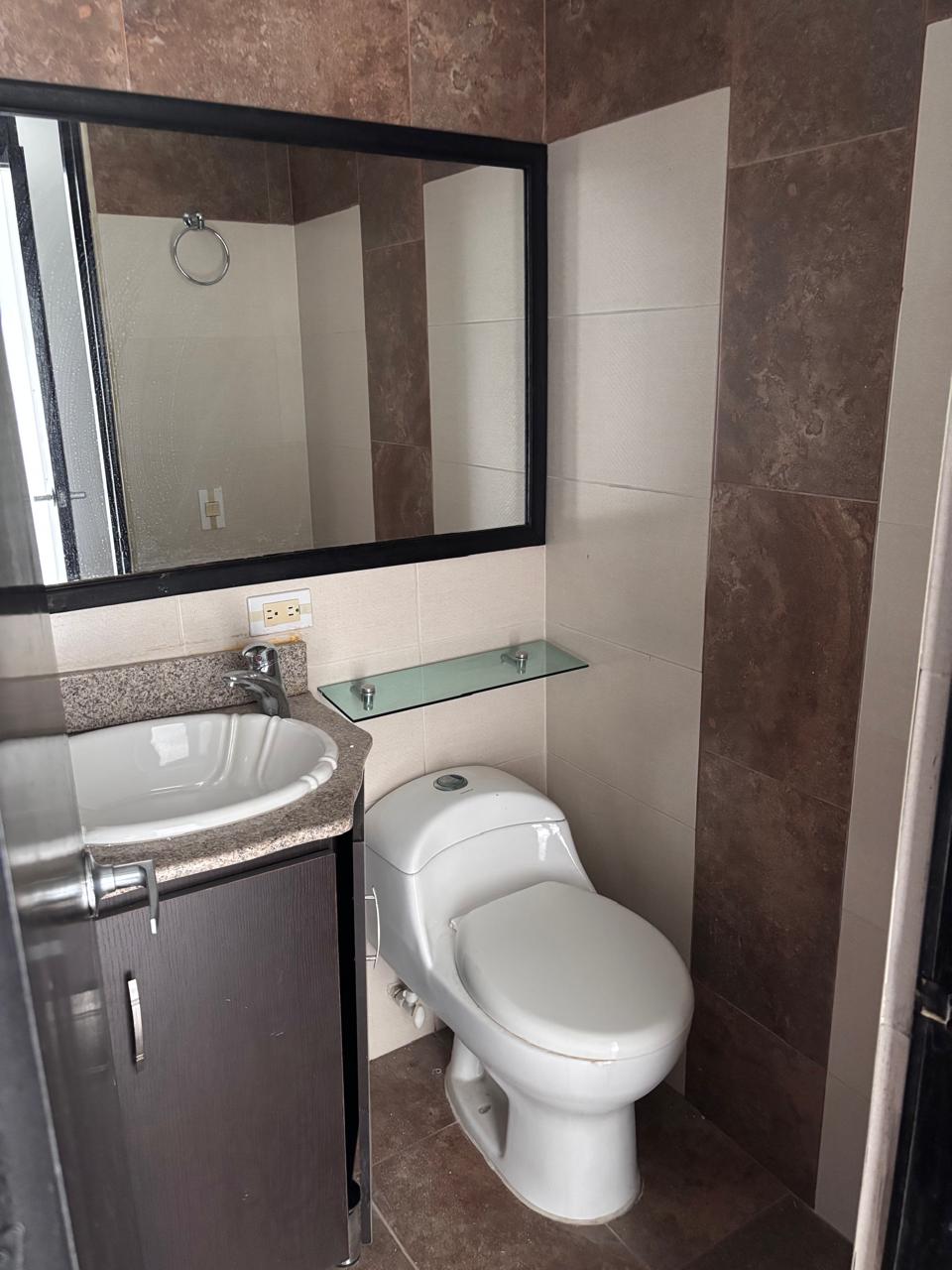 Apartamento en arriendo el Poblado Loma de San Julian
