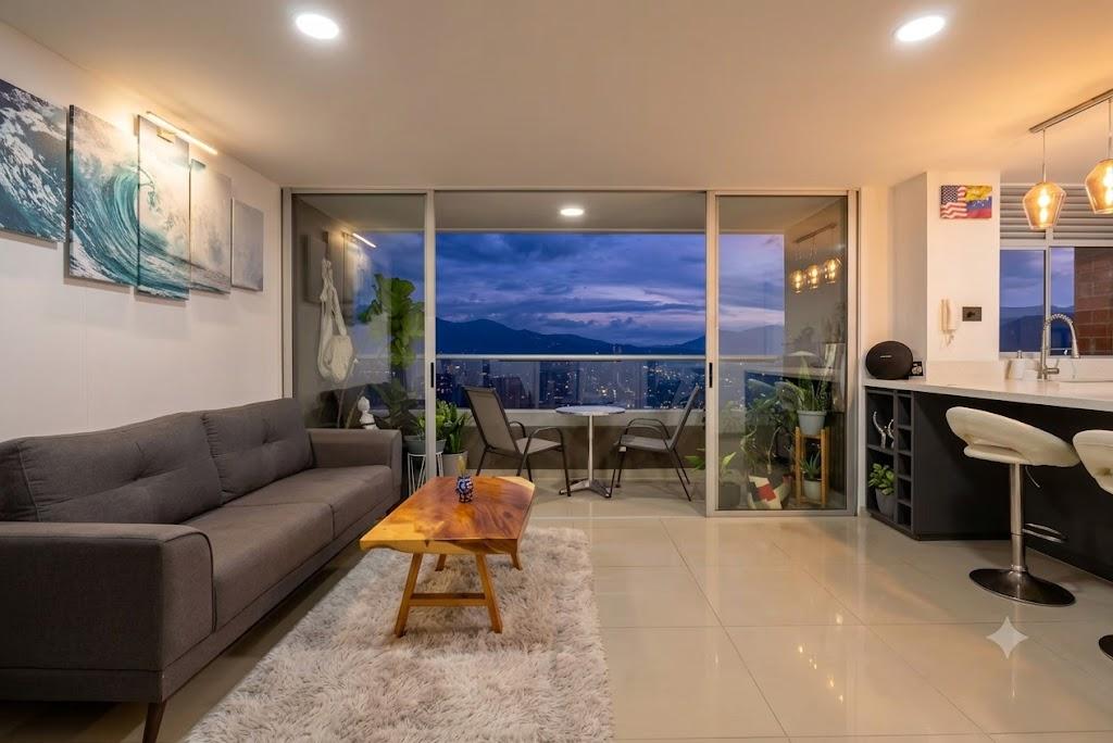 Apartamento en venta  en El Poblado Las Palmas  Medellin