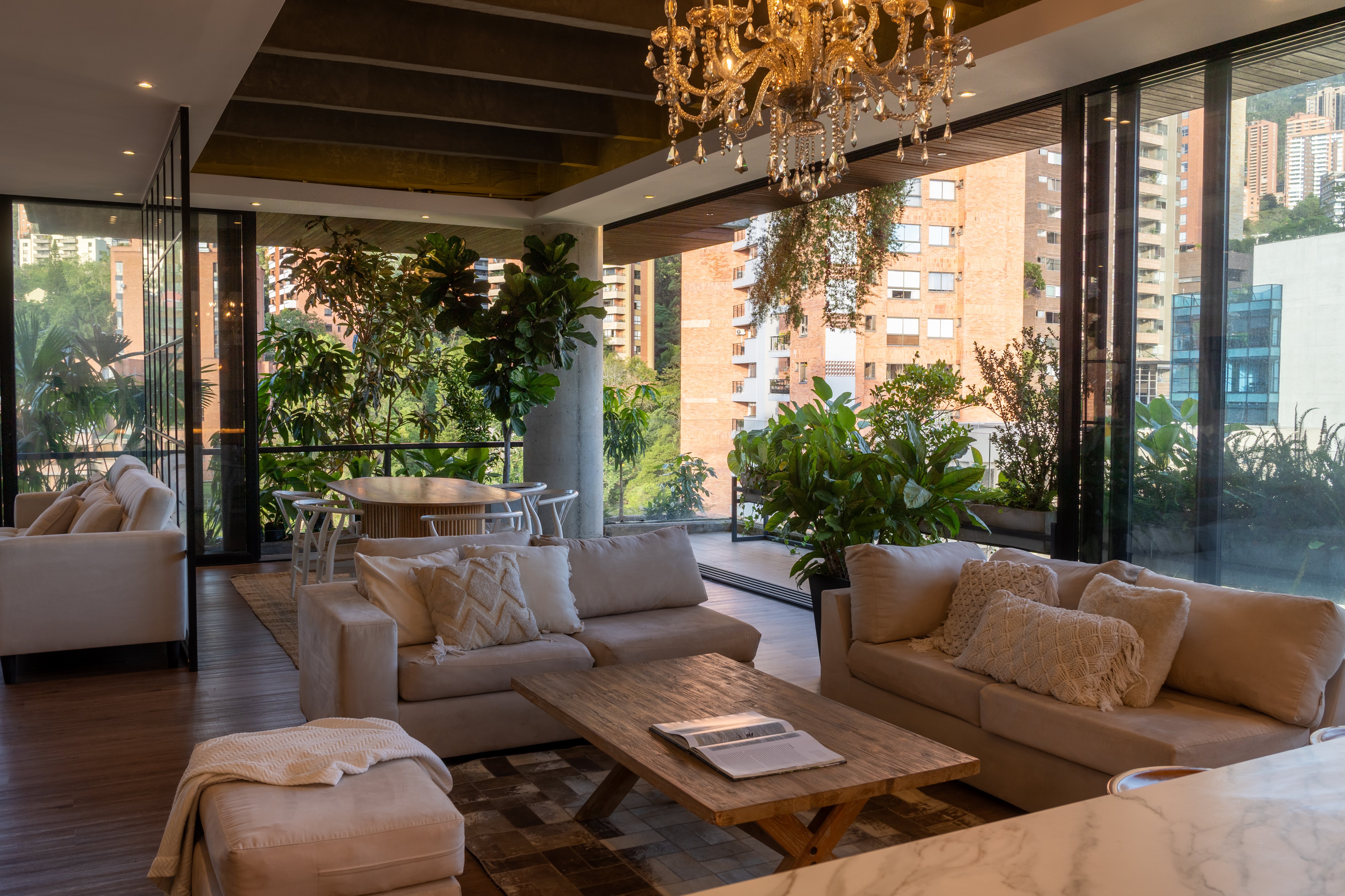 Apartamento en venta Medellín Poblado sector Vizcaya