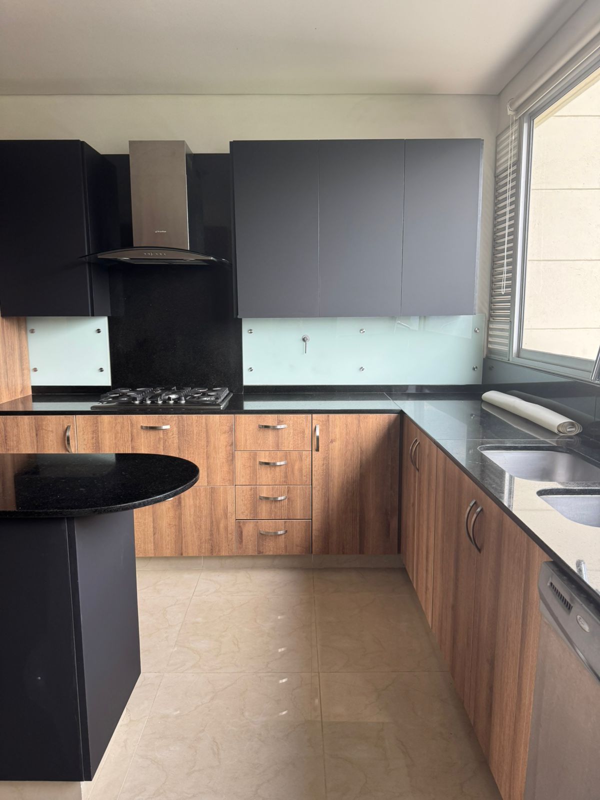 arriendo apartamento sector Los Balsos