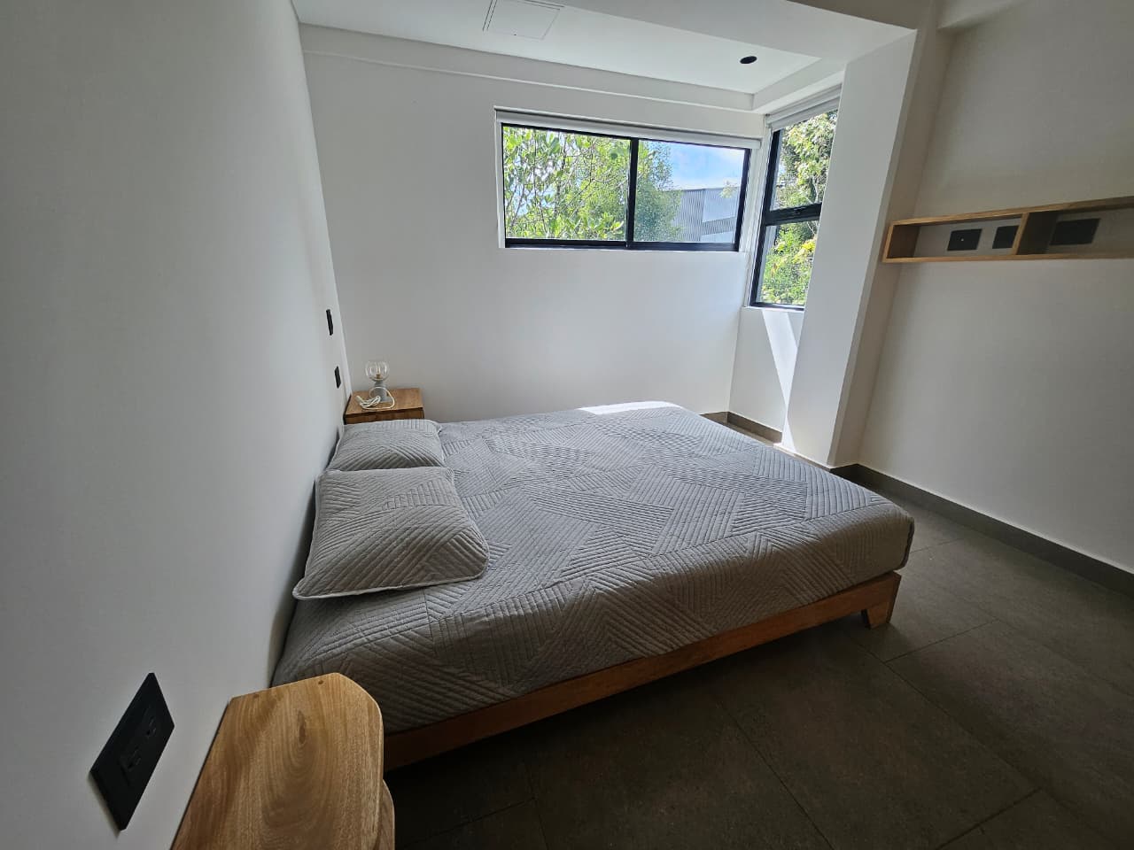 Apartamento amoblado en arriendo Alto de Las Palmas Vereda Pantanillo