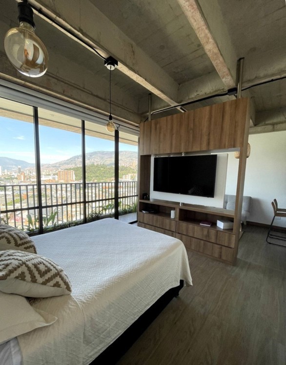 Apartaestudio amoblado para arriendo en Ciudad del Río El Poblado