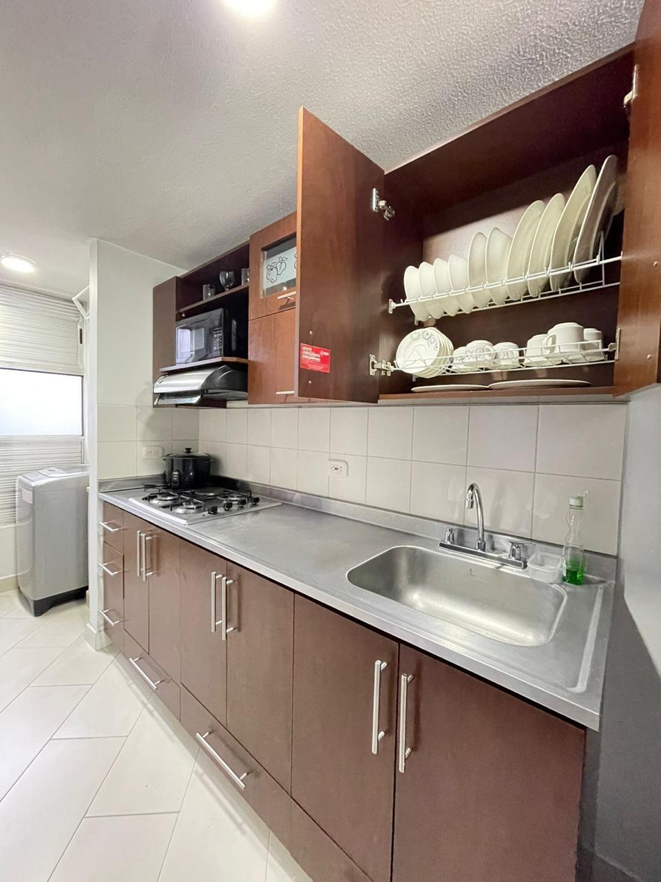 Apartamento amoblado en arriendo Loma de San Julian Poblado