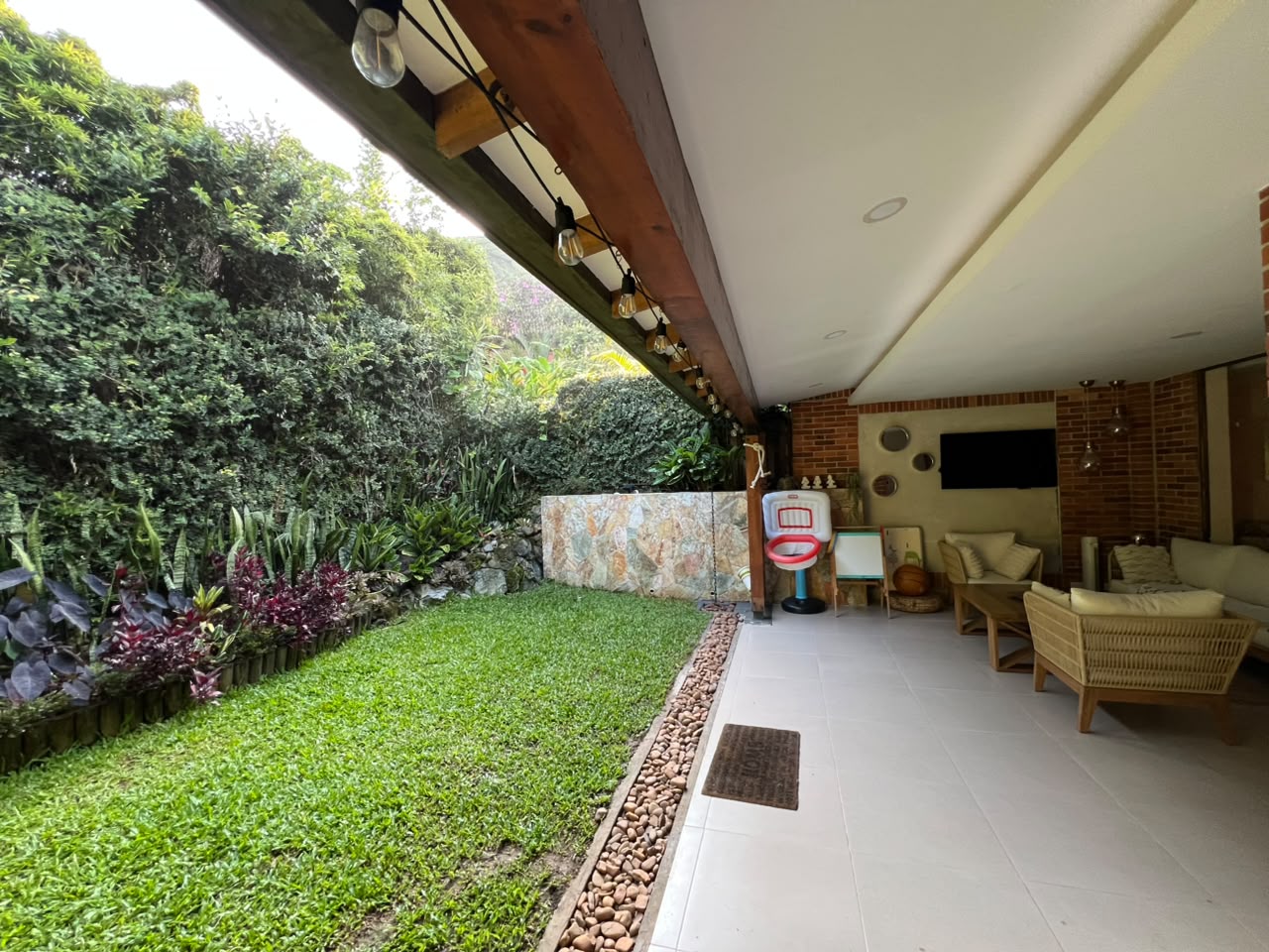 Casa en  venta en el  Poblado Medellin cerca del Tesoro