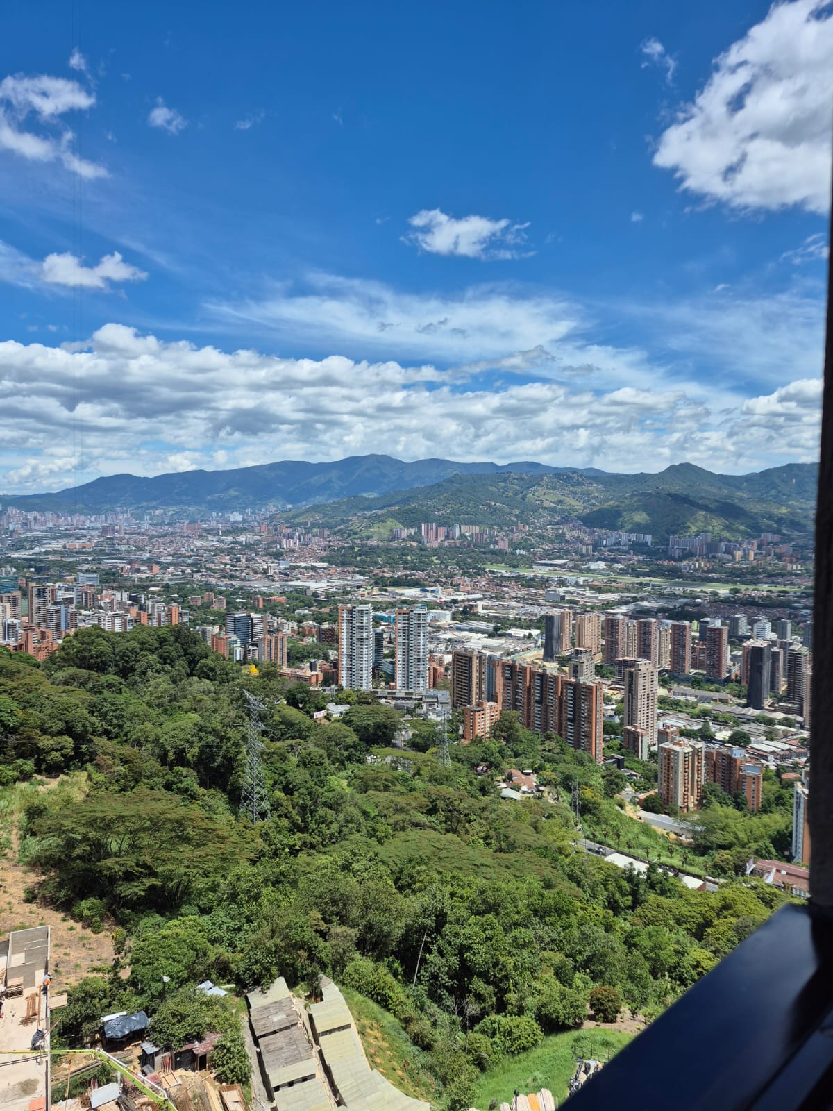 Apartamento para estrenar en arriendo en Las Palmas Medellín