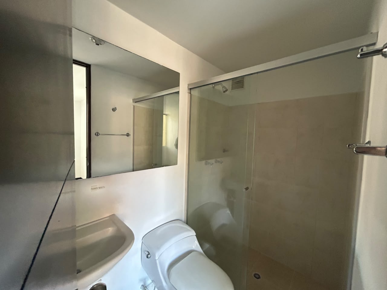 APARTAMENTO PARA LA VENTA EN ENVIGADO LA PAZ
