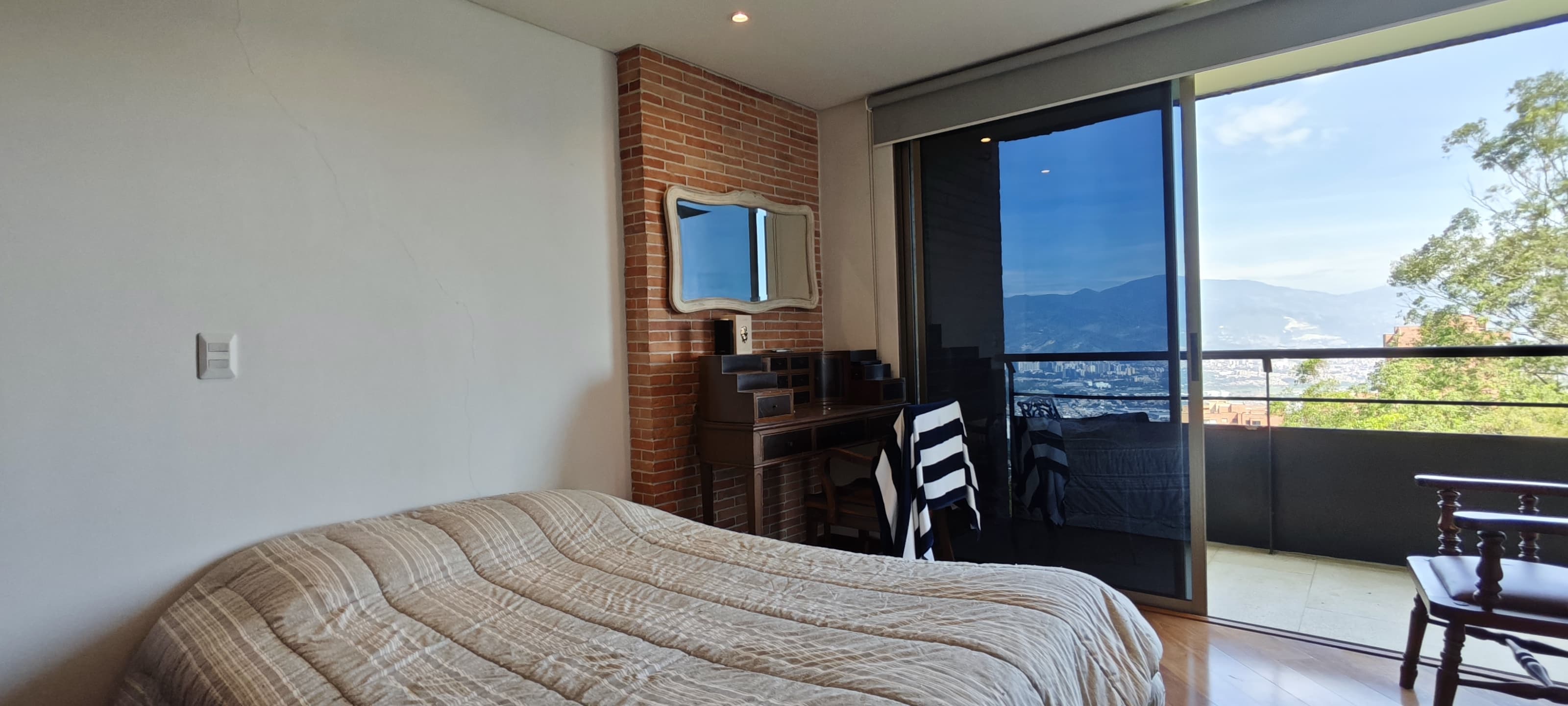 Apartamento para la venta en Loma de Los Gonzalez Poblado Medellin