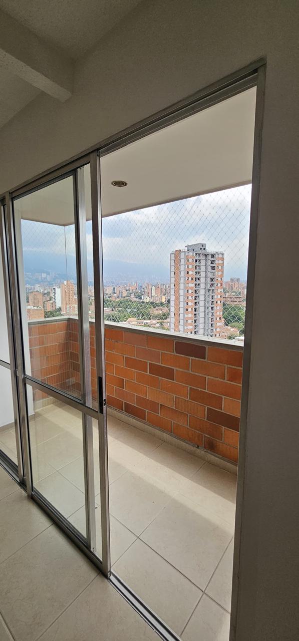 Apartamento para la Venta en Calasanz parte baja - Medellín.