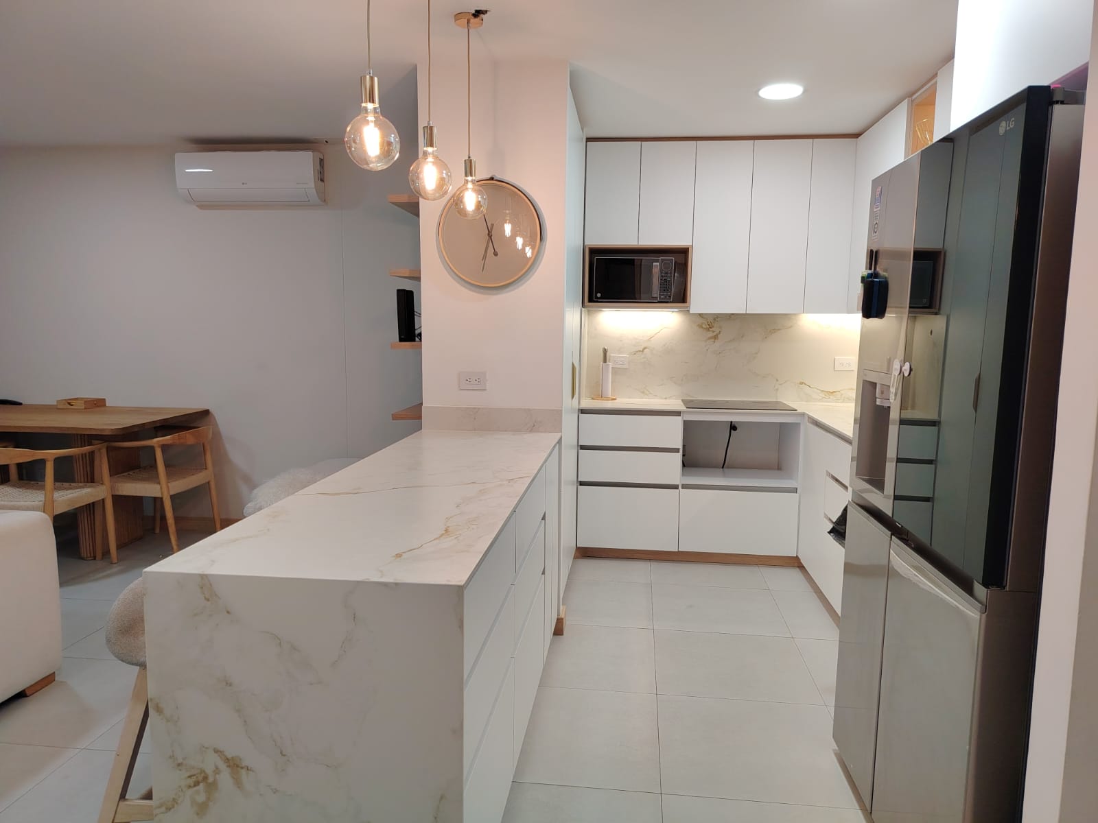 Apartamento en venta en Loma de las Brujas Envigado