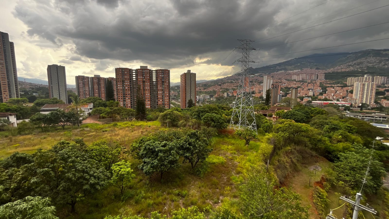 Apartamento en venta en Madera, Bello
