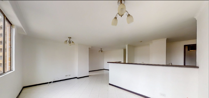 Apartamento dúplex en venta Medellín Loma de los Bernal