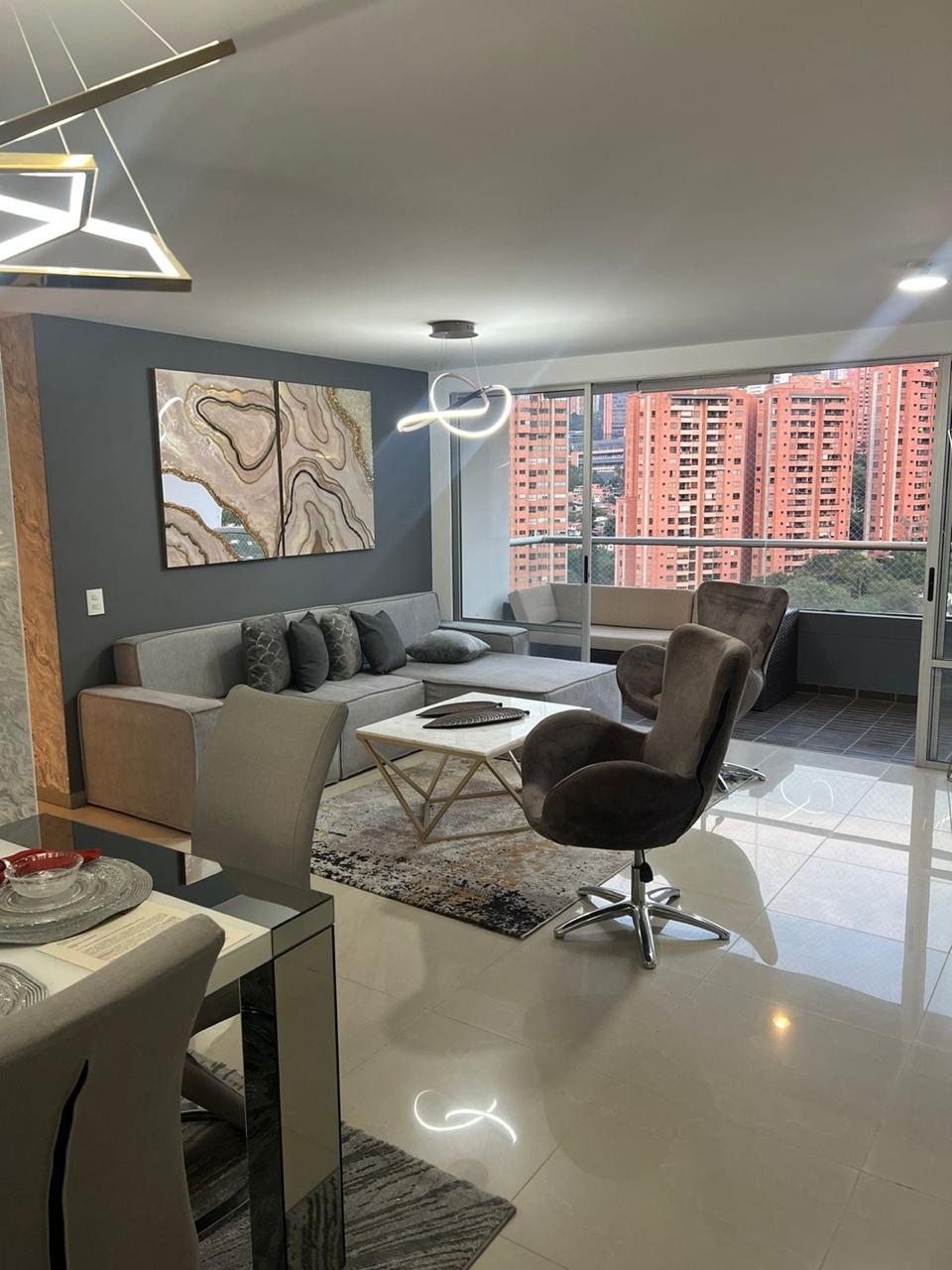 Apartamento amoblado para la venta- Poblado los Balsos Medellín