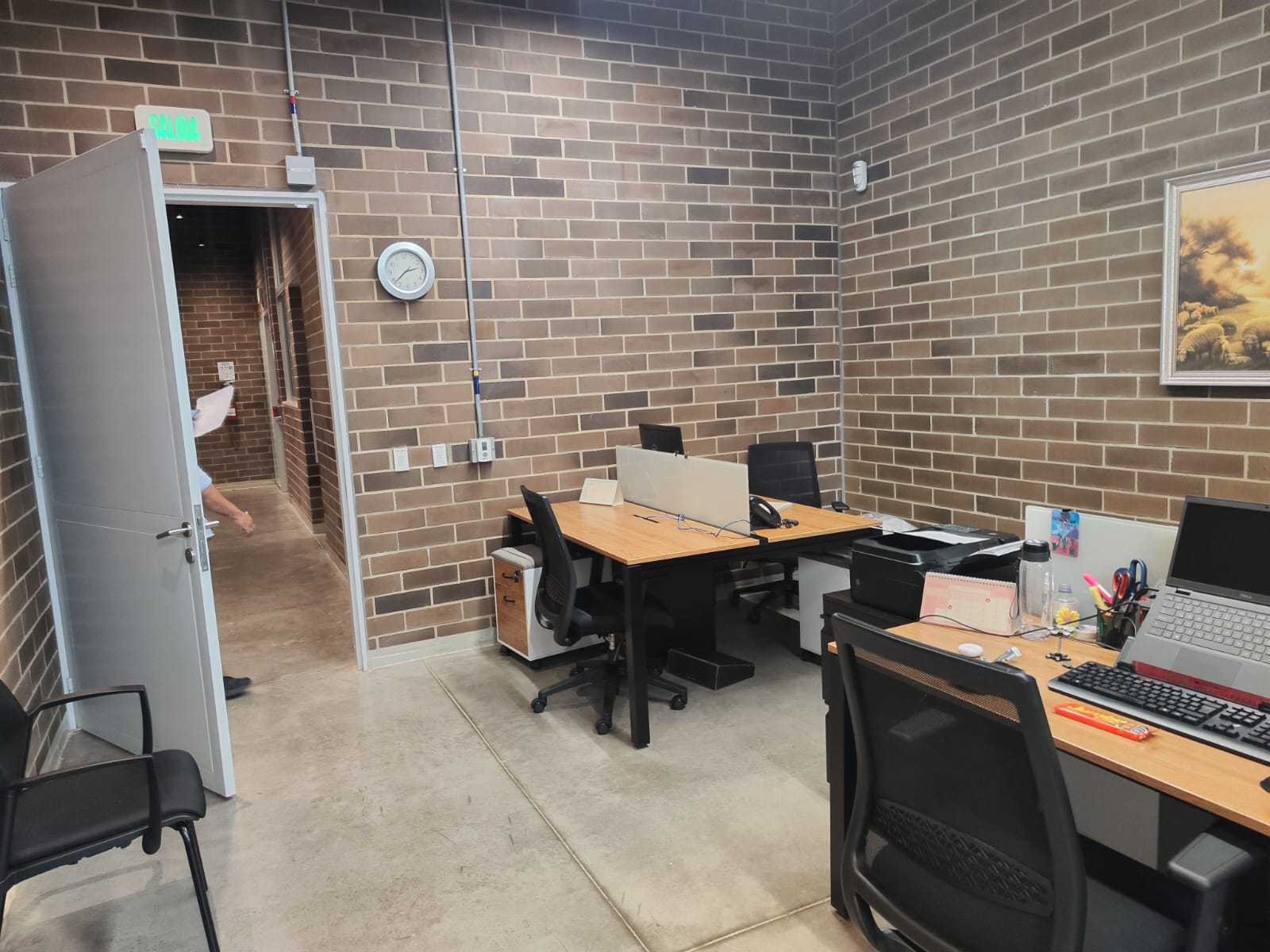 Edificio industrial para venta en sector  la aguacatala   Medellin