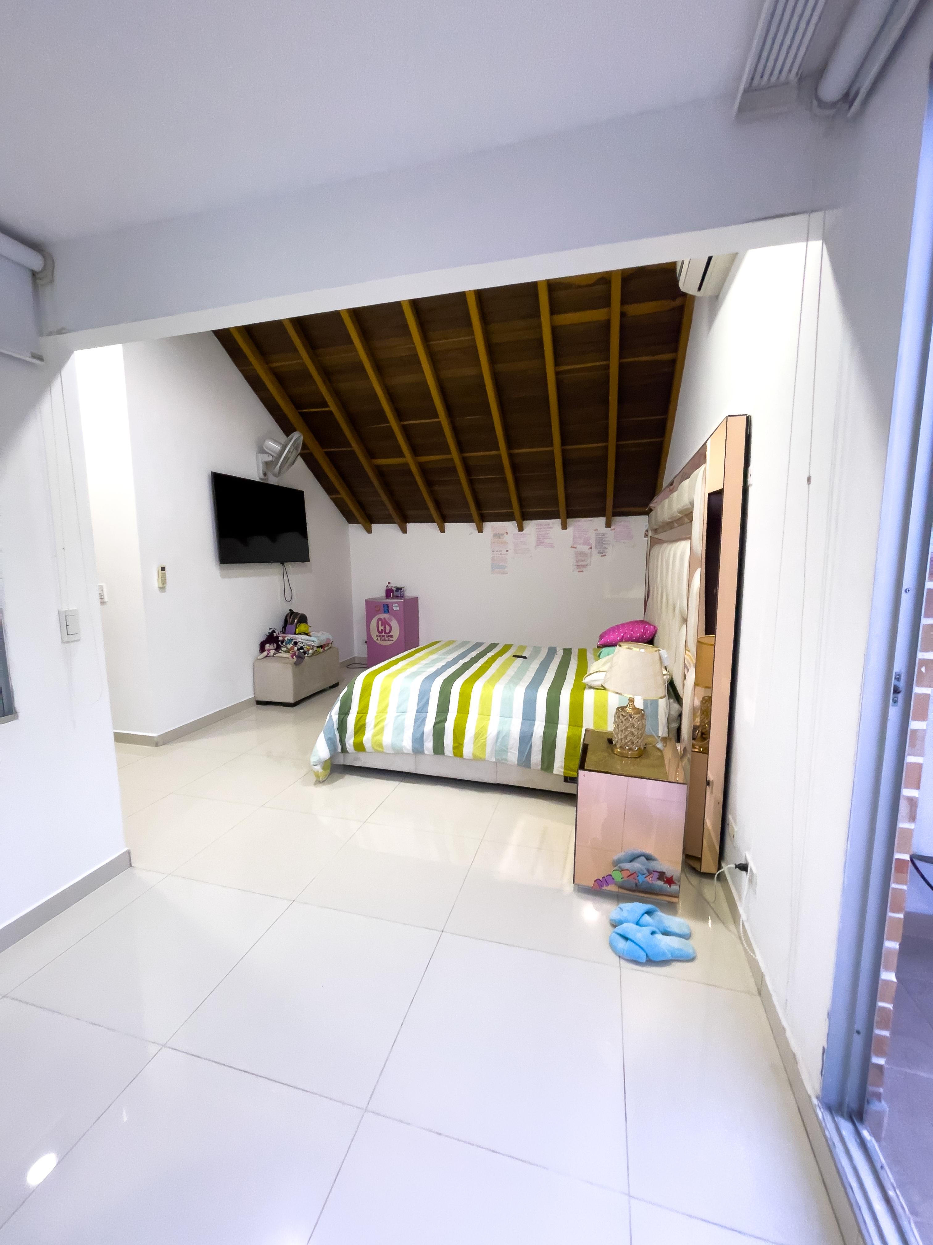 Casa para la venta en La Estrella Cerca del Parque Antioquia