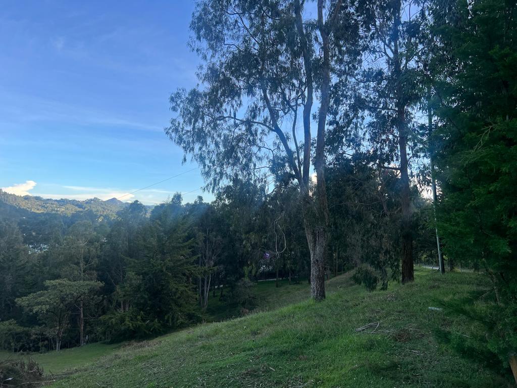 Lote para la venta en el Retiro cerca de la represa la Fe