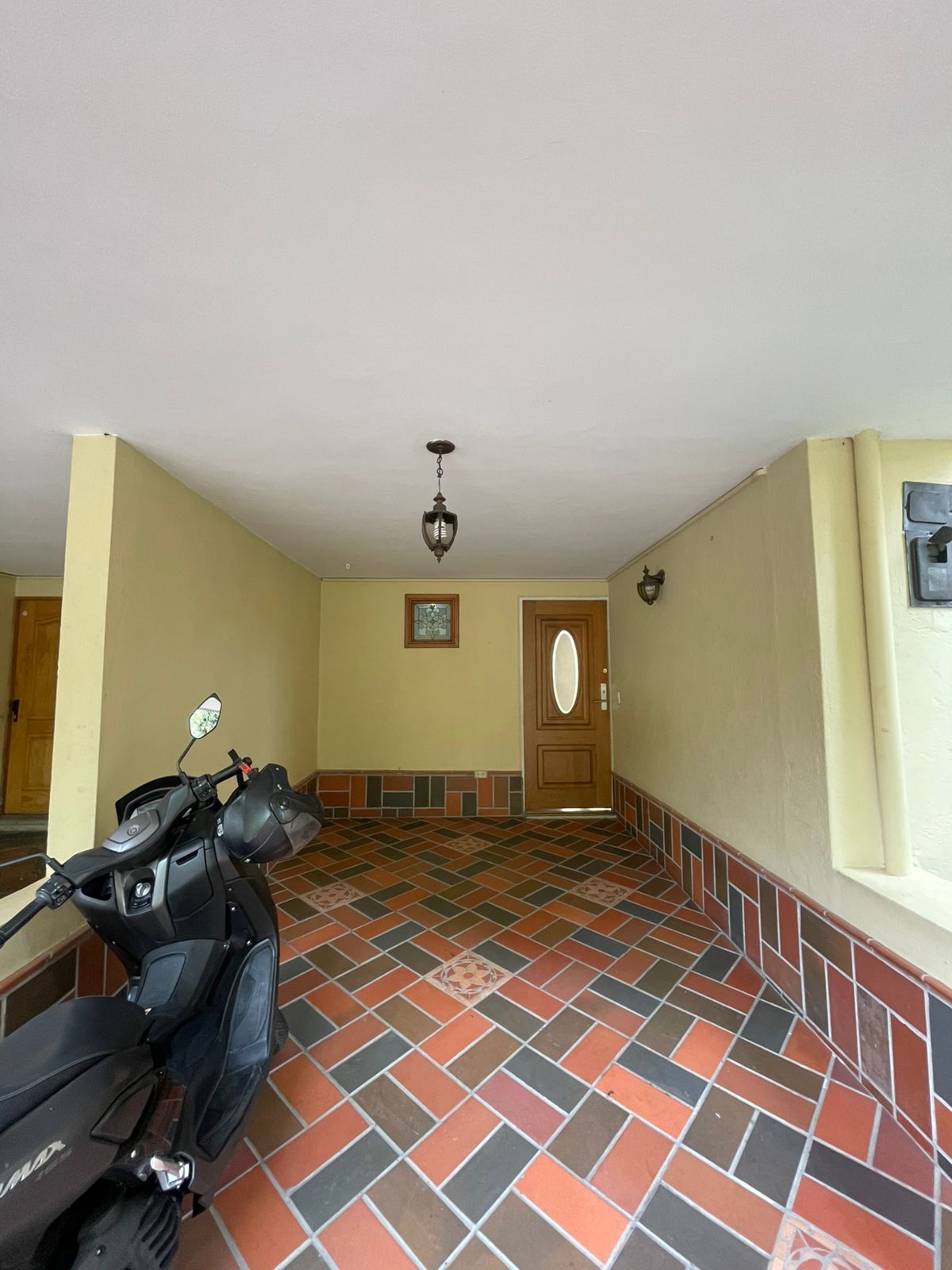Casa en arriendo en Envigado Alcala