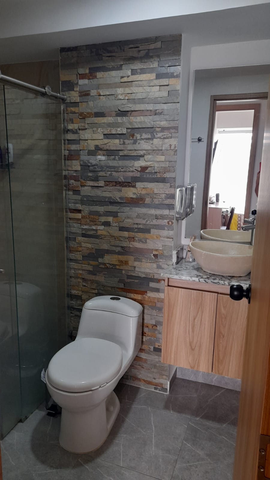 Venta de apartamento en la Estrella Suramerica