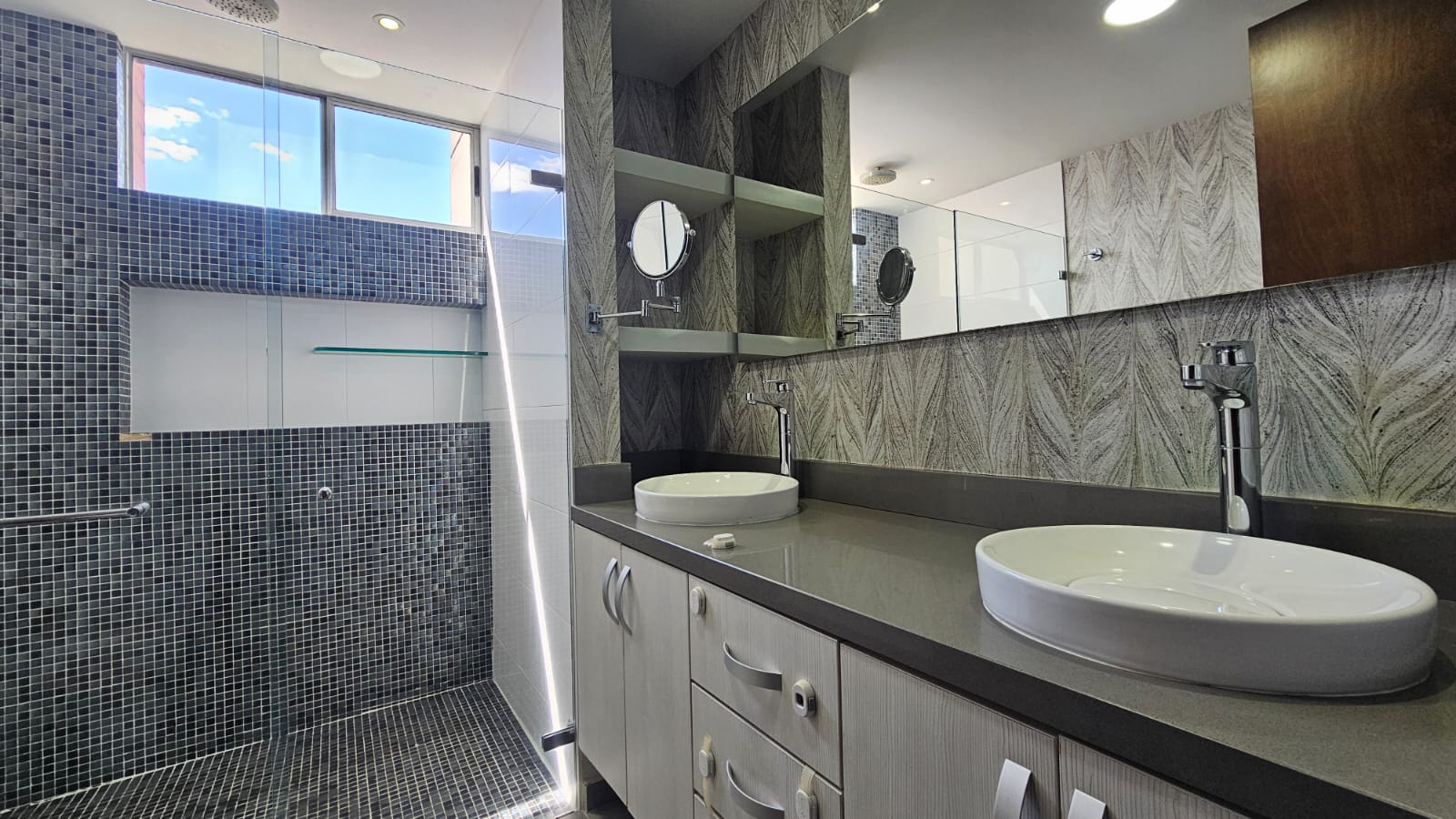 Venta de apartamento en El Poblado Las Palmas