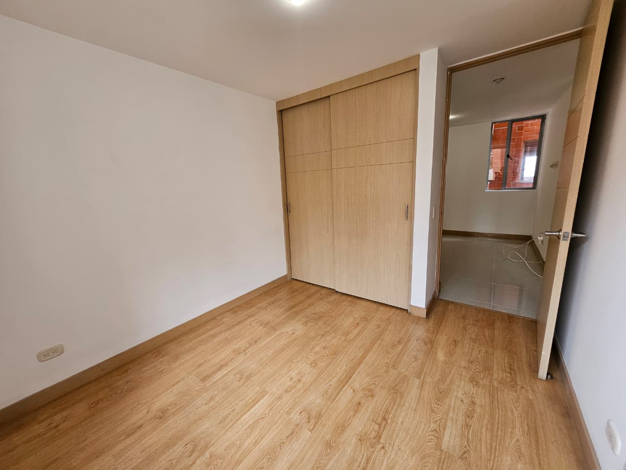 APARTAMENTO EN ARRIENDO CAMINO VERDE ENVIGADO