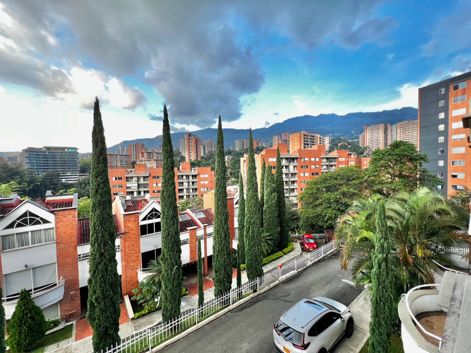 Casa en venta en Envigado Loma del Esmeraldal