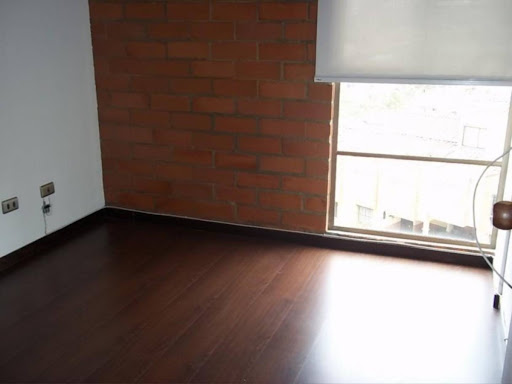 Casa en venta en La Mota Medellin