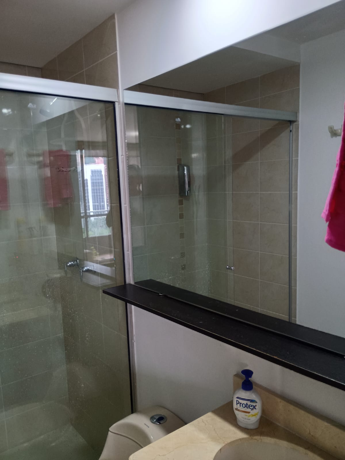 Apartamento amoblado en arriendo en Ciudad del Río El Poblado