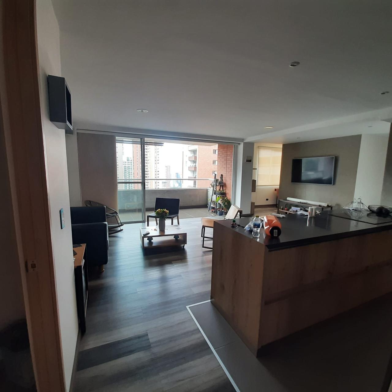 Apartamento para arriendo Medellín Poblado Santa María