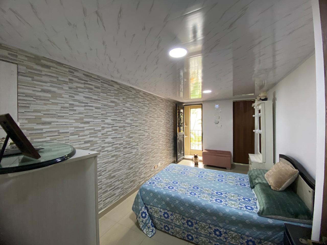 Casa de 2 niveles en venta en Envigado, El Dorado.