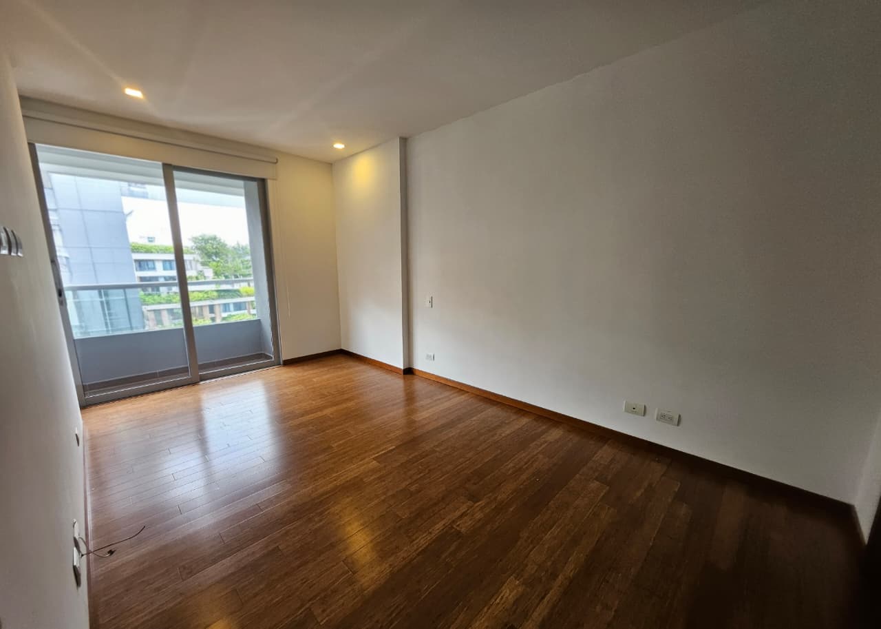 Apartaestudio para arriendo en El Tesoro Poblado