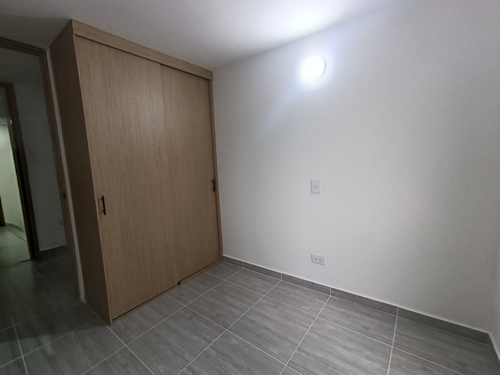 APARTAMENTO PARA RENTA BELLO- SECTOR MADERA