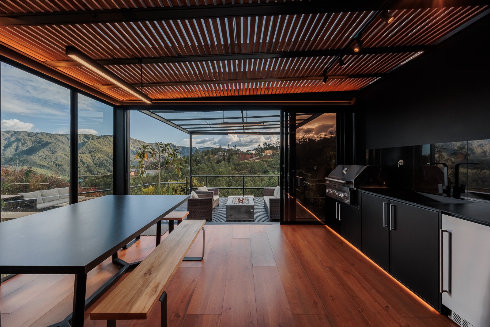 Casa para la venta en Envigado Altos del Escobero