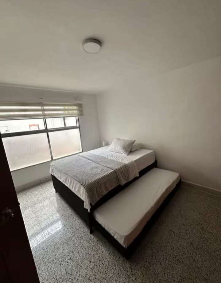 Casa para la venta en La América Medellín