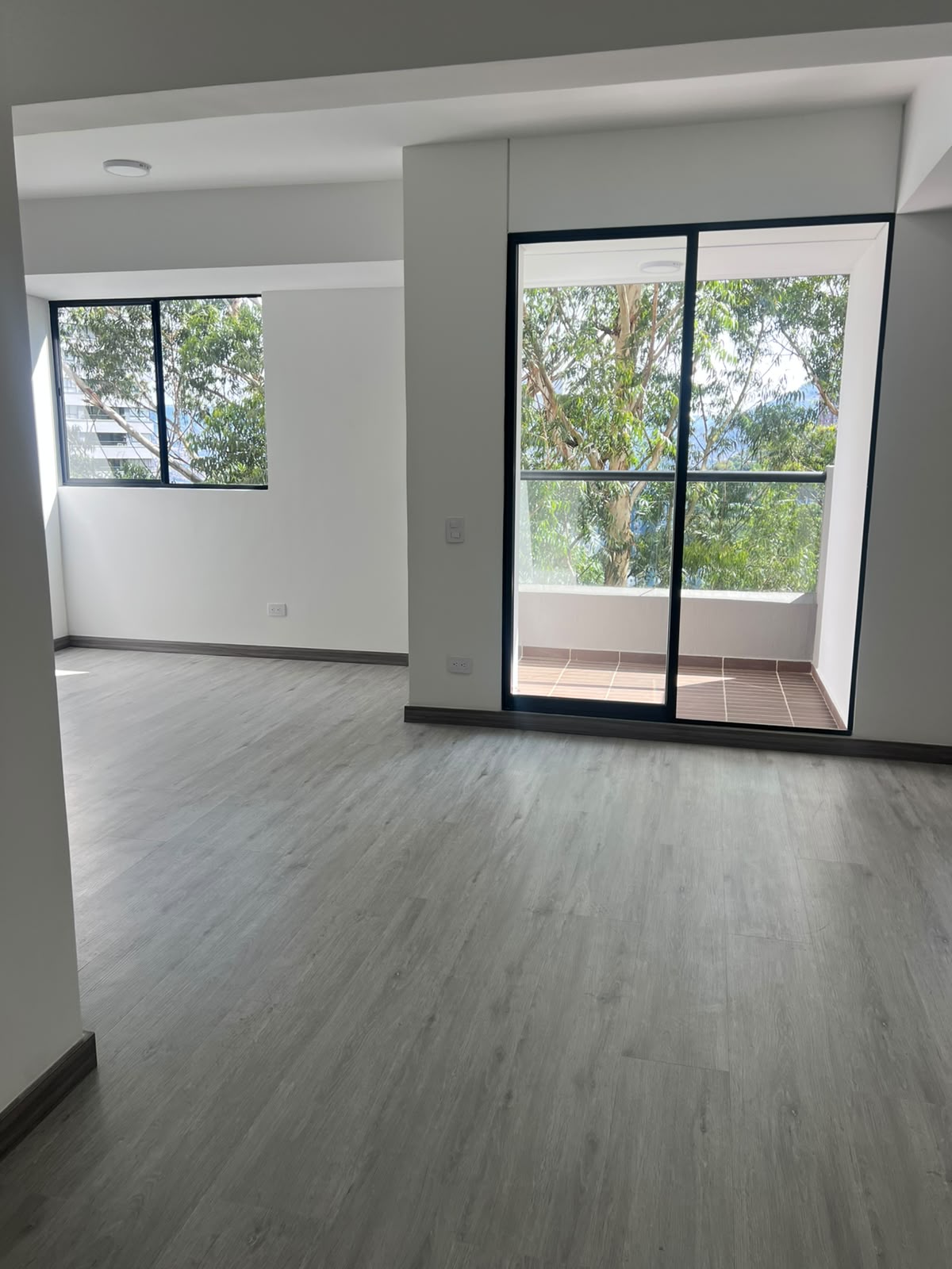 Apartamento para estrenar en arriendo en Las Palmas Medellín