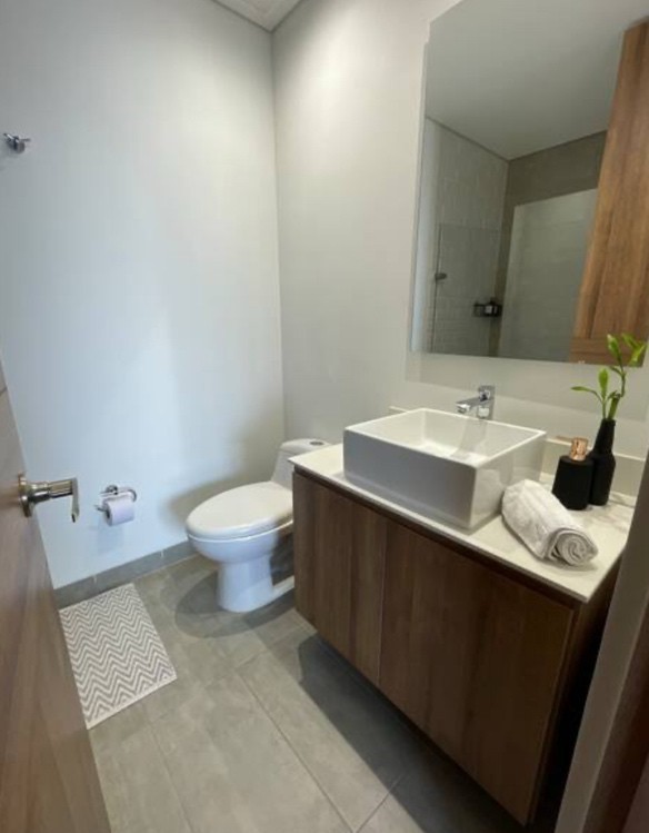 Apartaestudio amoblado para arriendo en Ciudad del Río El Poblado