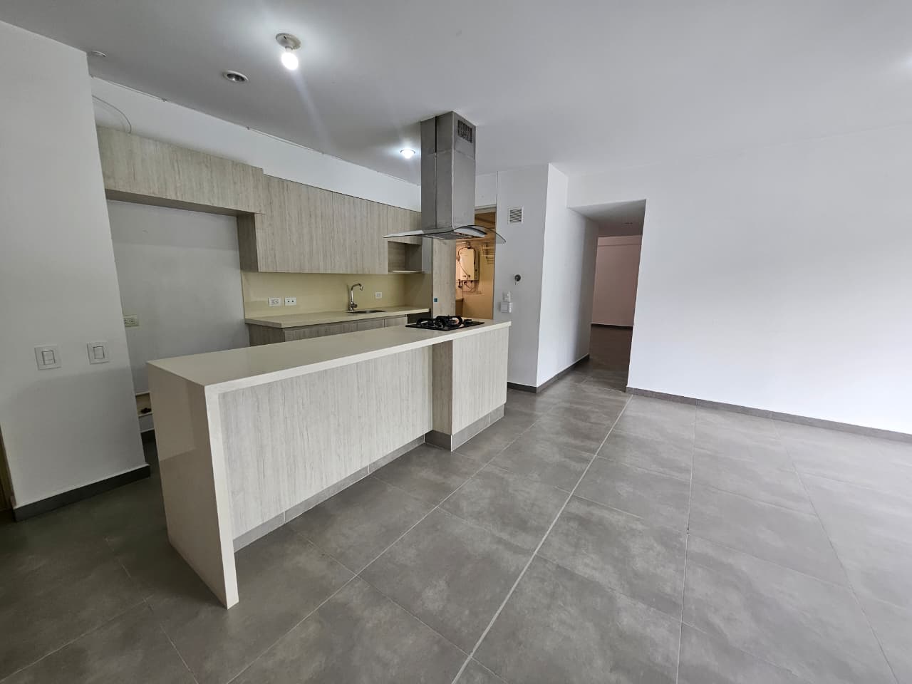 Apartamento en arriendo en Loma de Las Brujas Envigado