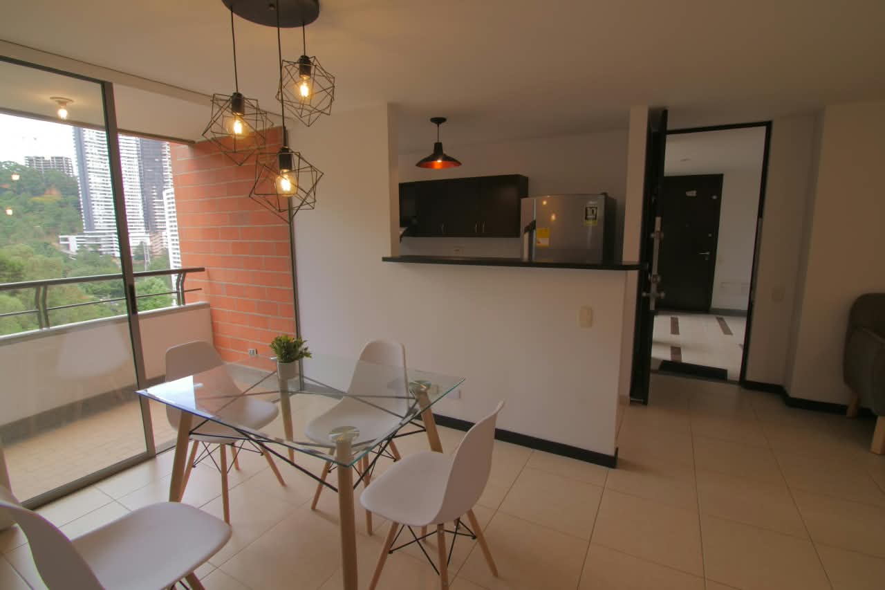 Apartamento para venta en la Loma del Indio El Poblado