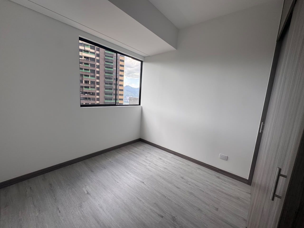 Apartamento para estrenar en arriendo en Las Palmas Medellín