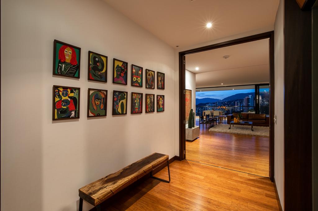 Venta de apartamento en Medellin El Poblado Los Balsos