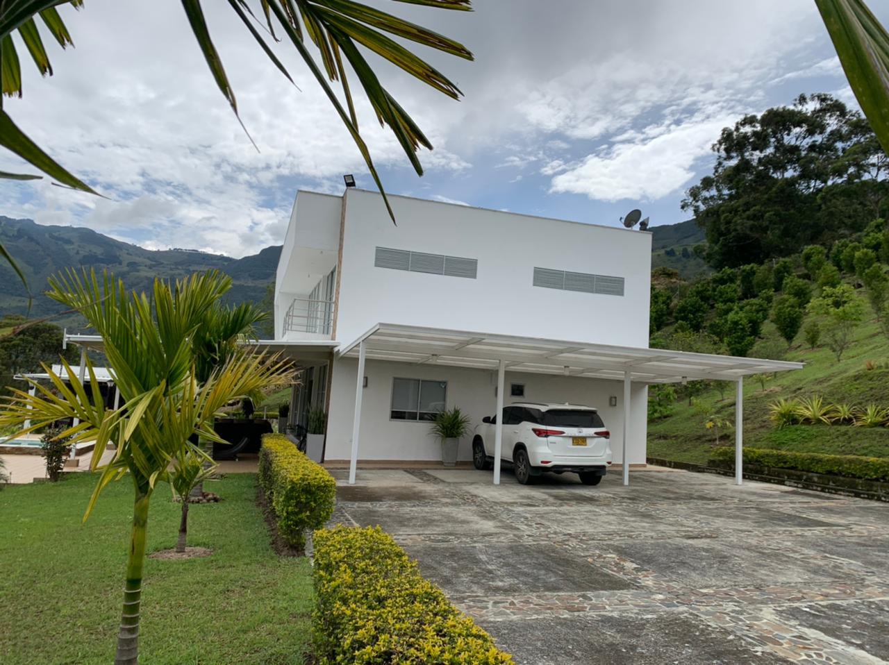 Finca para la venta en Copacabana  Antioquia