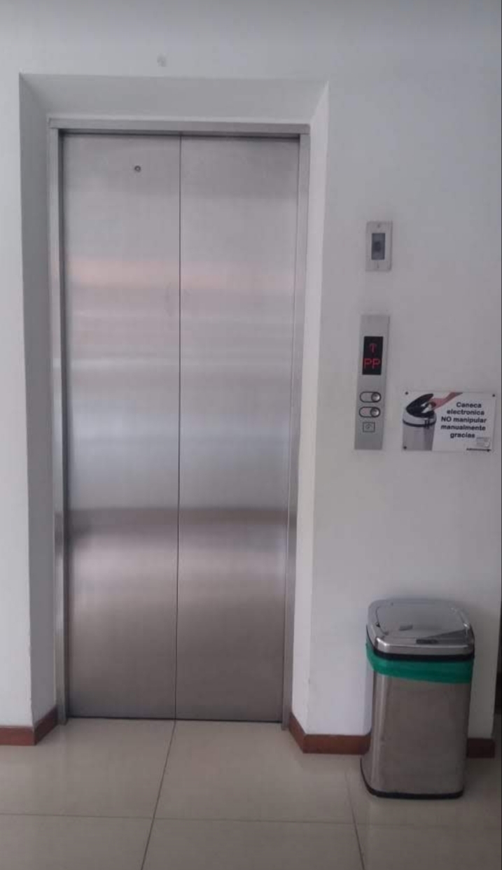 Apartamento en Venta en Los Colores Medellin