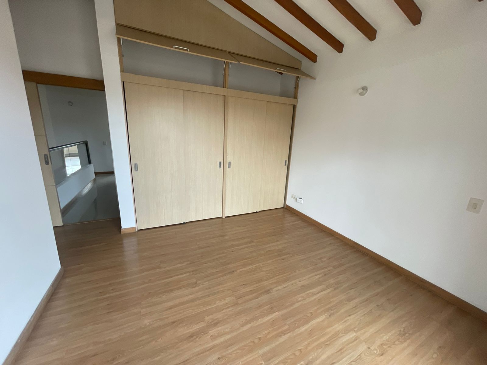 Casa para la venta en La Estrella cerca del Parque Principal