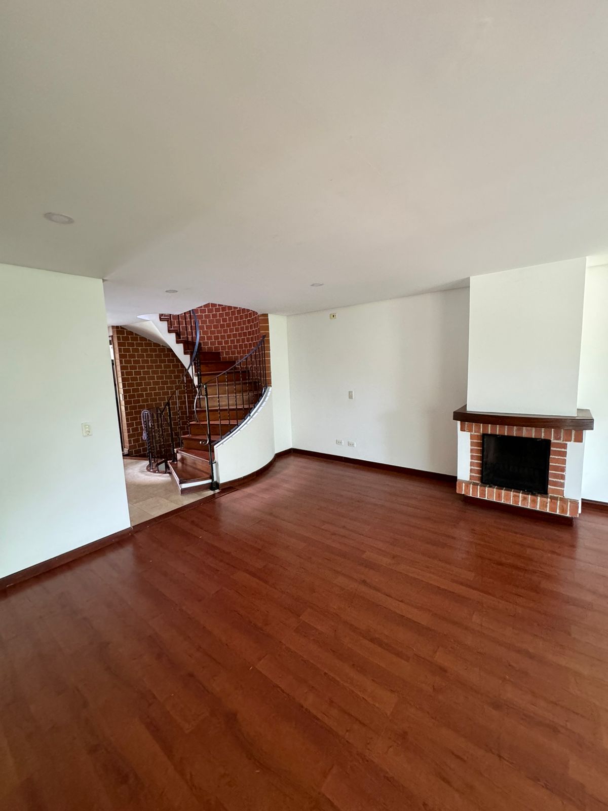 Casa en venta en Envigado Loma del Chocho