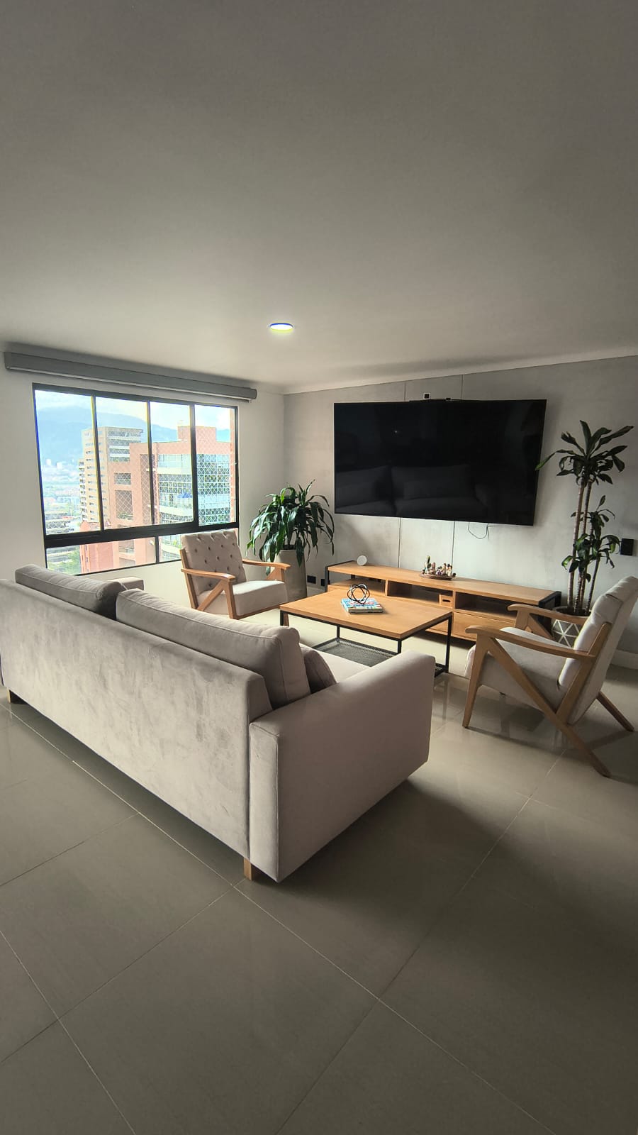 Apartamento amoblado en venta Castropol el Poblado