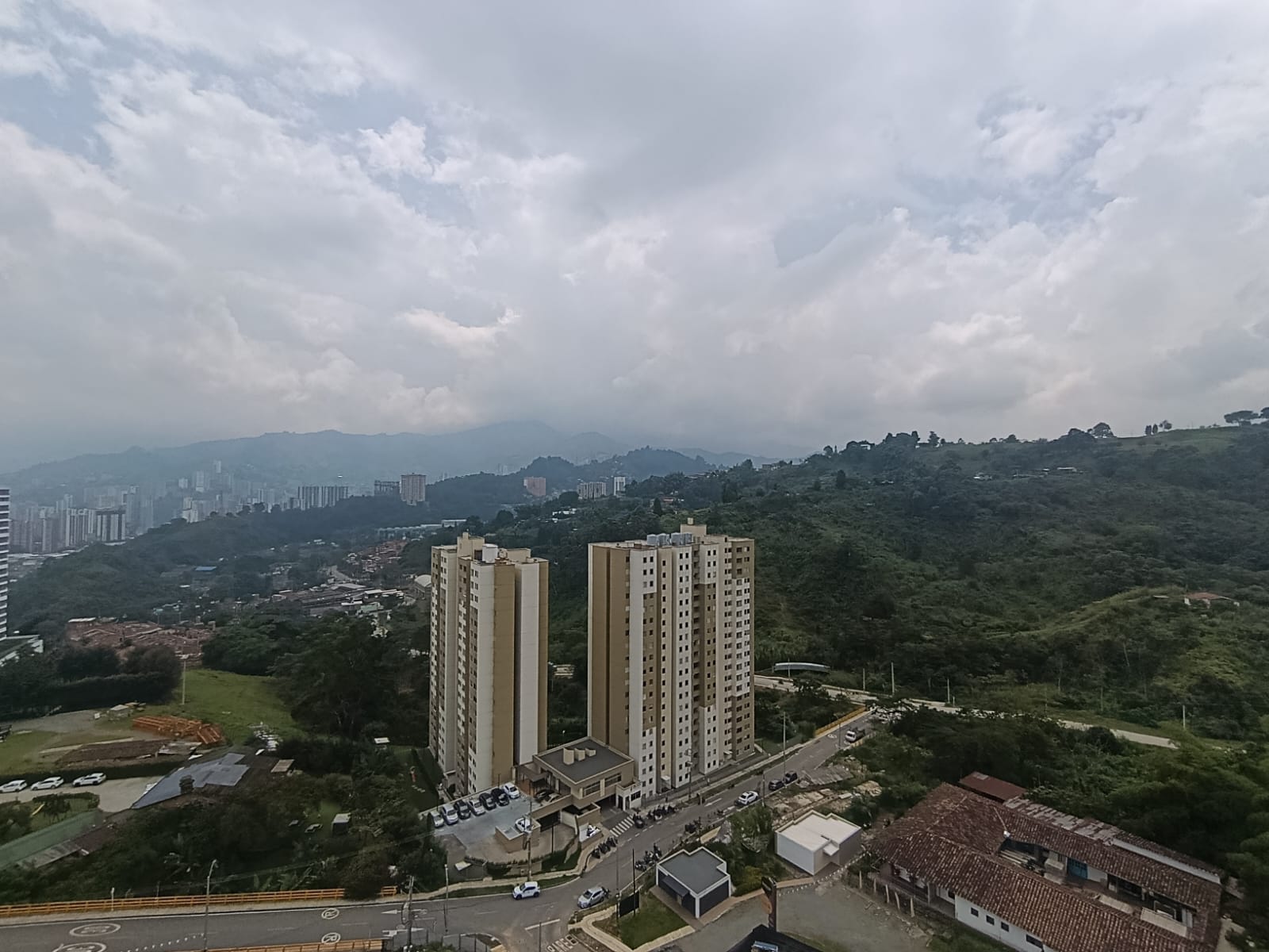 Arriendo apartamento en La Estrella para estrenar