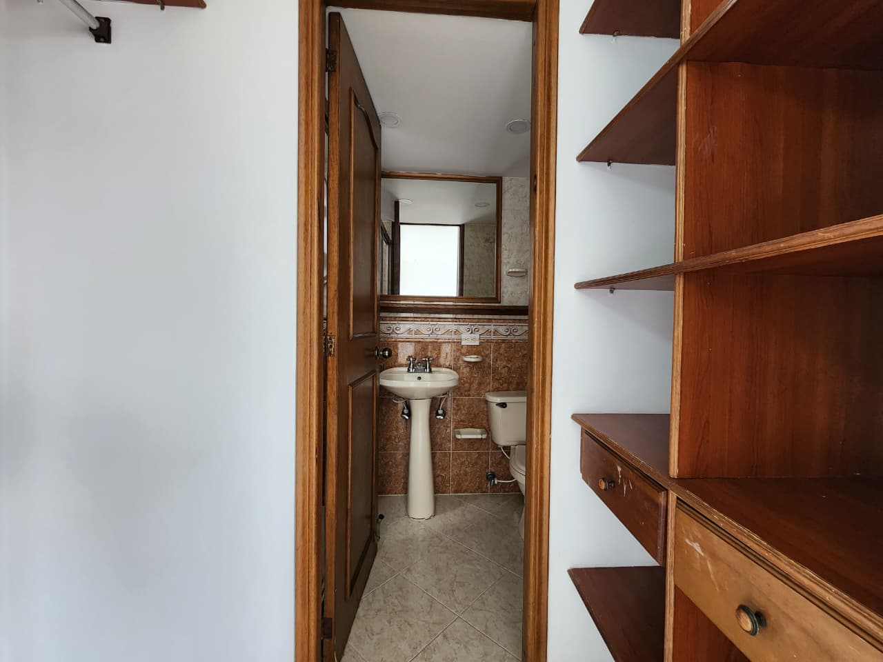 Apartamento en arriendo el Poblado Loma de San Julian