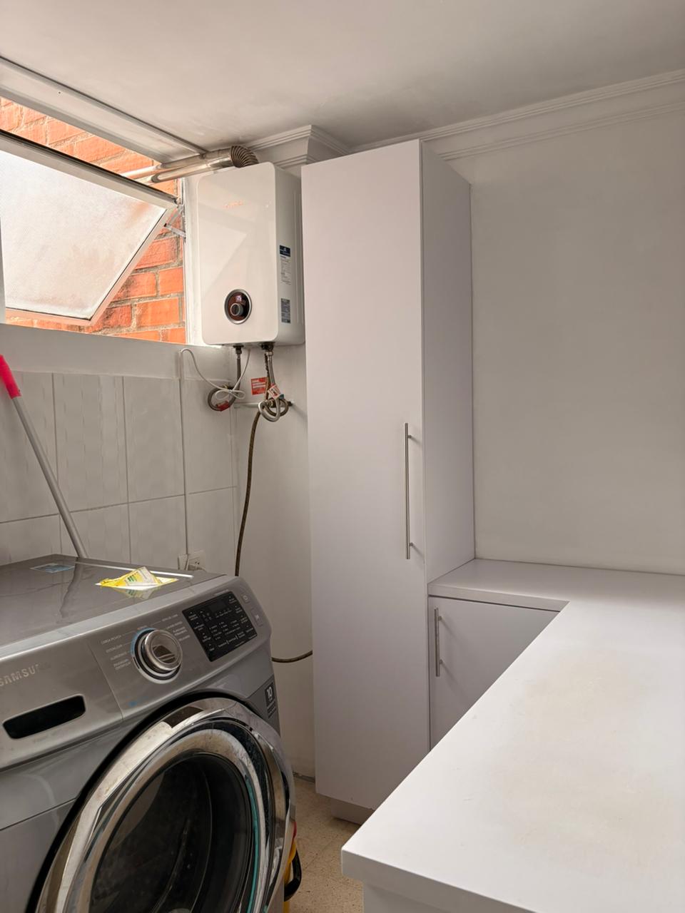 Apartamento para venta en Medellin Laureles