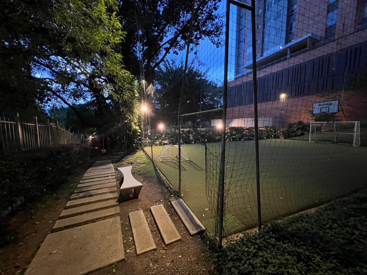 Venta de Hermoso Apartamento en el Poblado Castropol Medellín