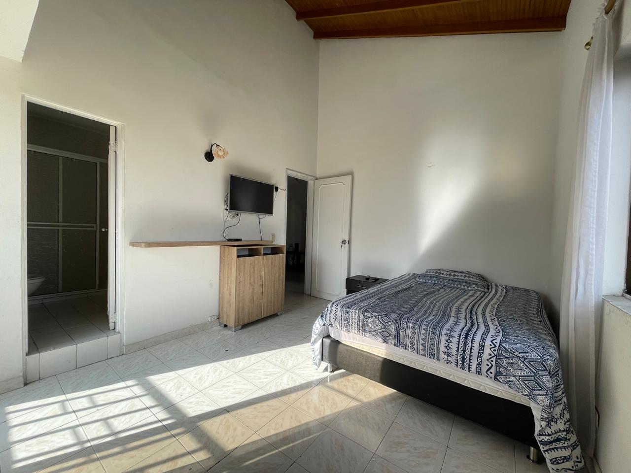 Apartamento amoblado para arriendo en Laureles Medellín